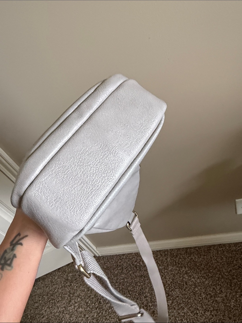 Jen & Co Sling Backpack - Picture 5 of 8